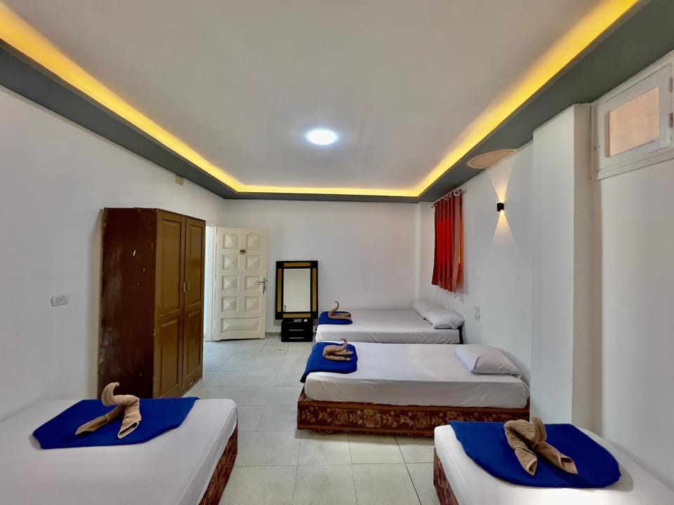 Bed, Photo of the whole room, Bedroom, towels, wardrobe, air conditioner