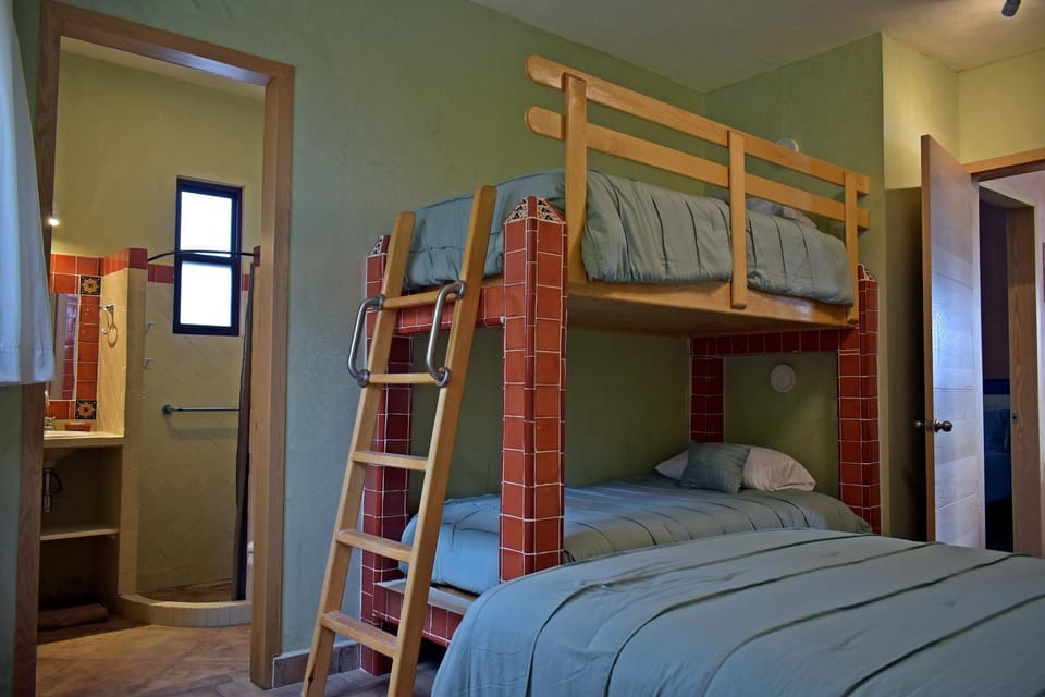 Bed, Photo of the whole room, Bedroom, bunk bed