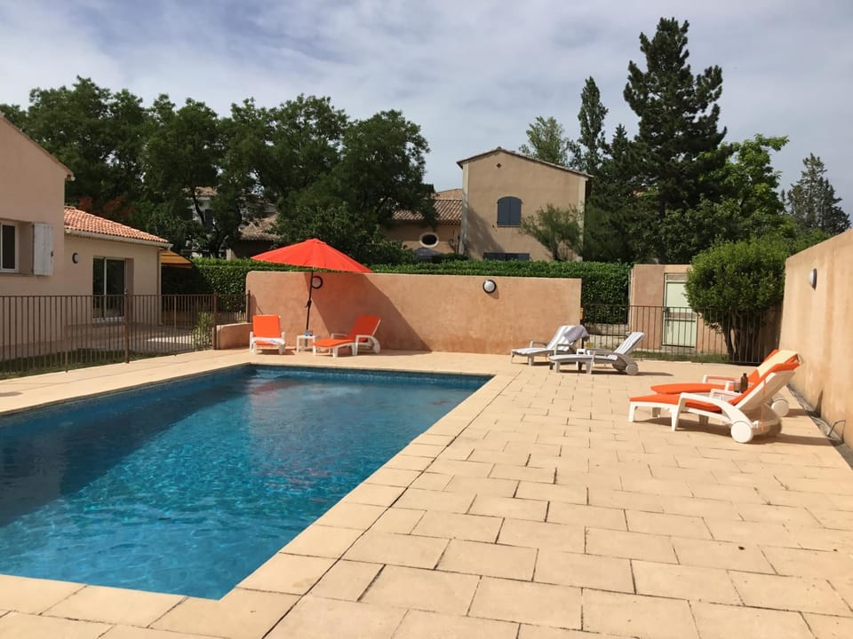 les couleurs du sud House in Aix-en-Provence