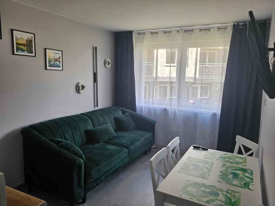 Apartament Słowik Dębina 24 Apartment in Pomeranian Voivodeship