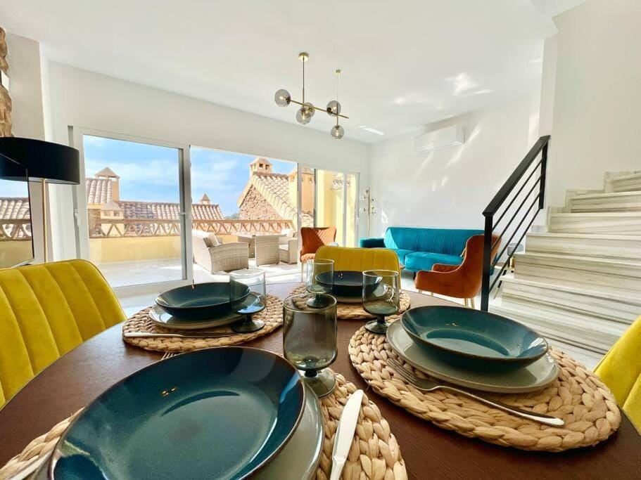 CalaizaBay Apartment in Costa Tropical
