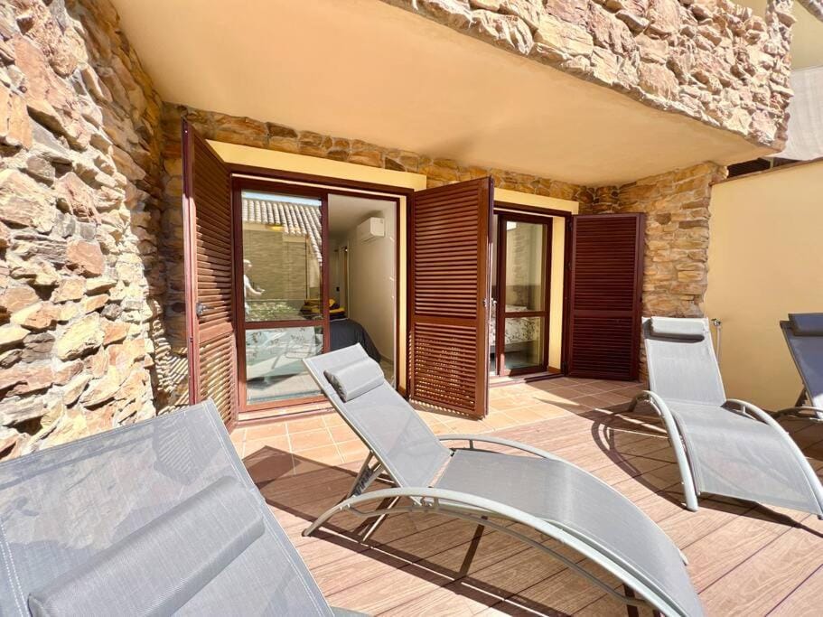 CalaizaBay Apartment in Costa Tropical