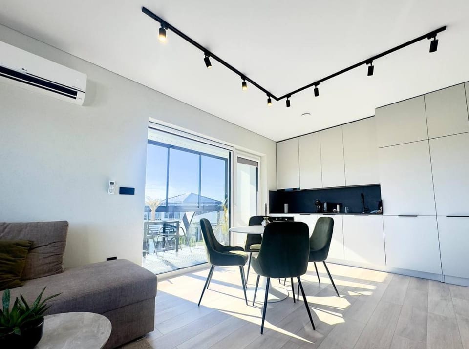Living room, Seating area, Dining area, kitchen, air conditioner
