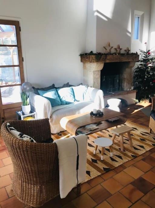 Le Colombier House in Île-de-France