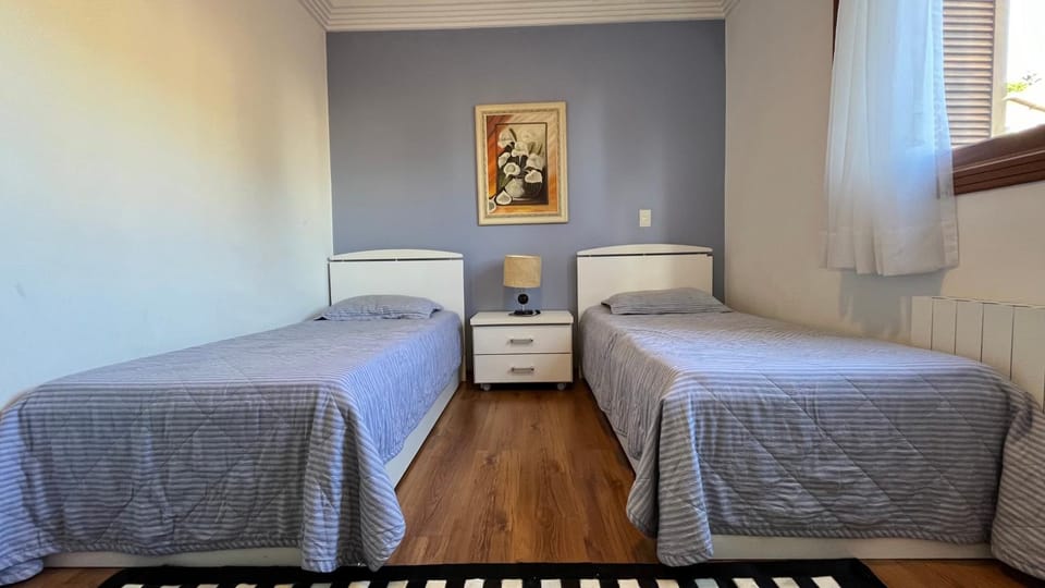 Apartamento há 500 mts da rua coberta Apartment in Gramado