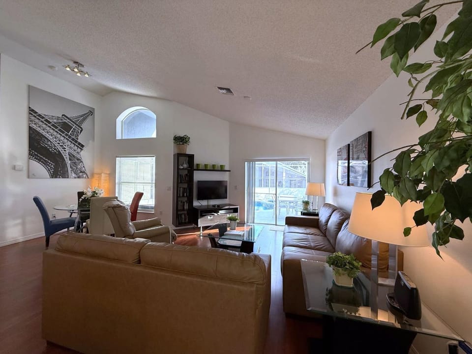 South Facing Villa - Modern Finishes House in Haines City