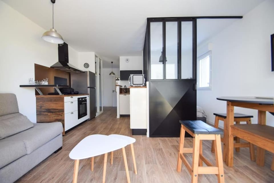 Studio cosy avec terrasse à proximité des plages Apartment in Dinard