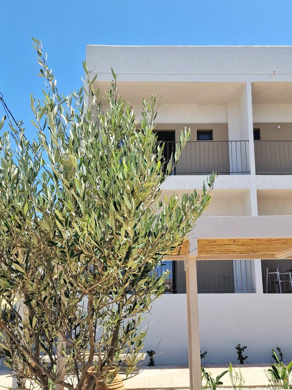Property building, Balcony/Terrace