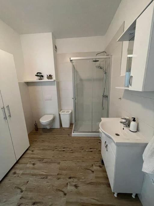 Seaesta Holidays Nika Apartment in Okrug Gornji