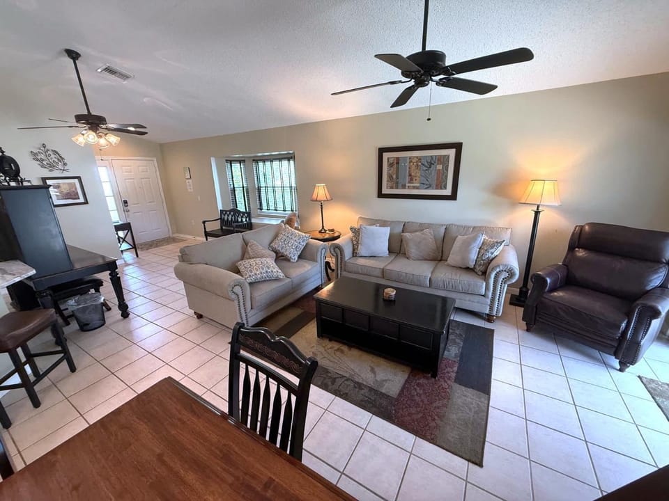 Updated Golf Course View Villa - Southern Dunes House in Haines City