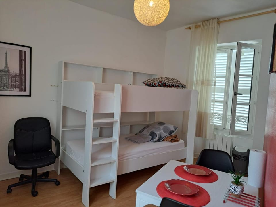 Studio confortable centre ville Poitiers Apartment in Poitiers
