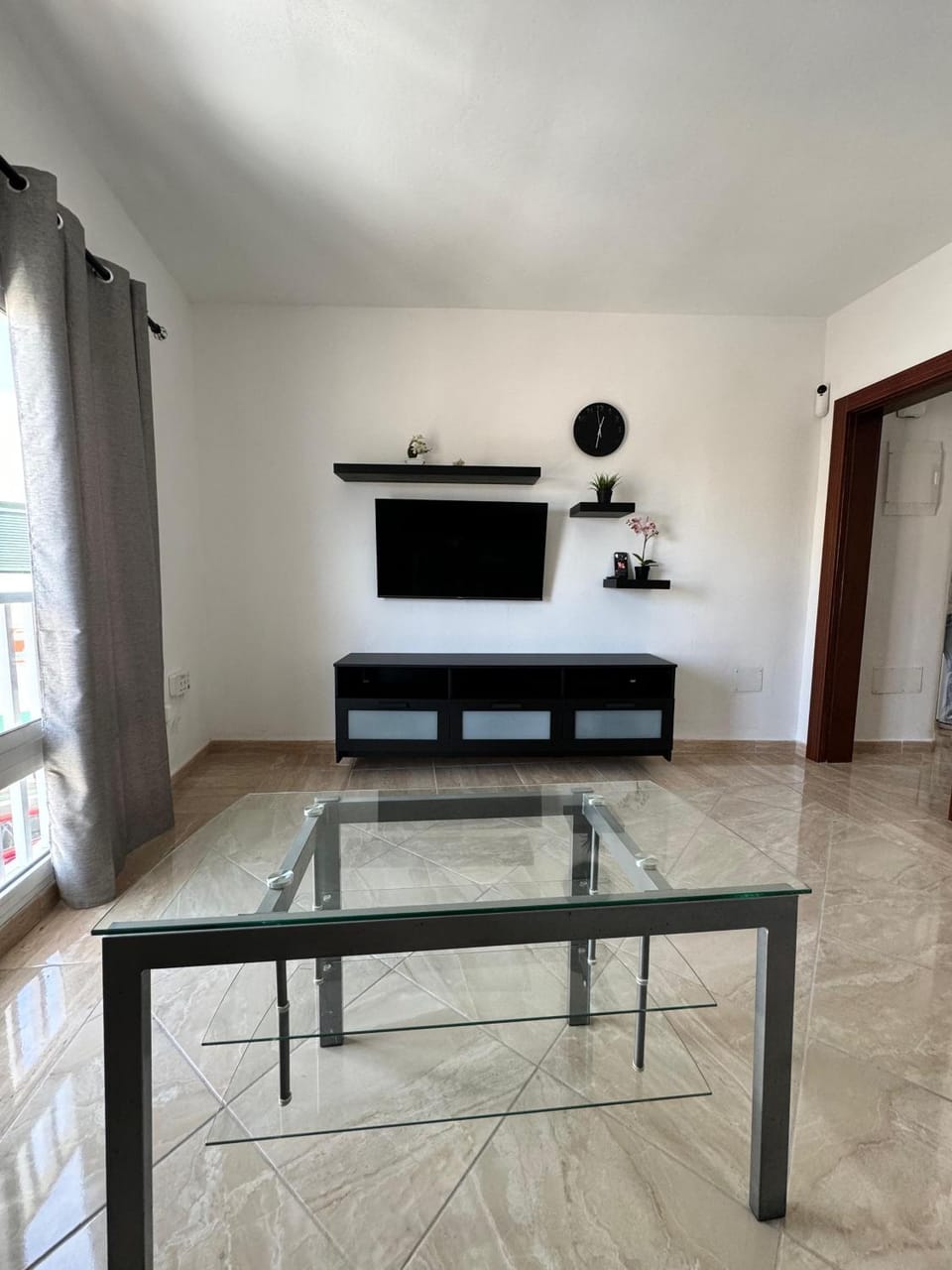 Communal lounge/ TV room, TV and multimedia