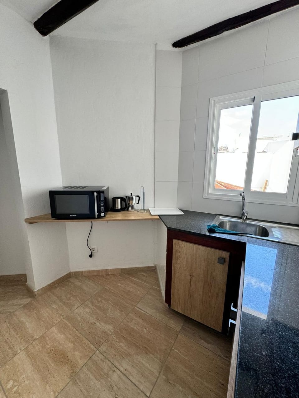 Coffee/tea facilities, Kitchen or kitchenette, pet friendly