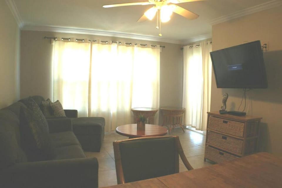 GULFVIEW 502 LUXURIOUS CONDO 3 min walk to beach, next Beach Park Isla Blanca Apartment in South Padre Island