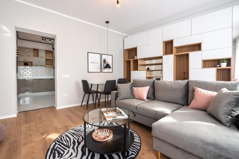 The Loft Luxury Apartments-Near the Park in the City Center Apartment in Bucharest