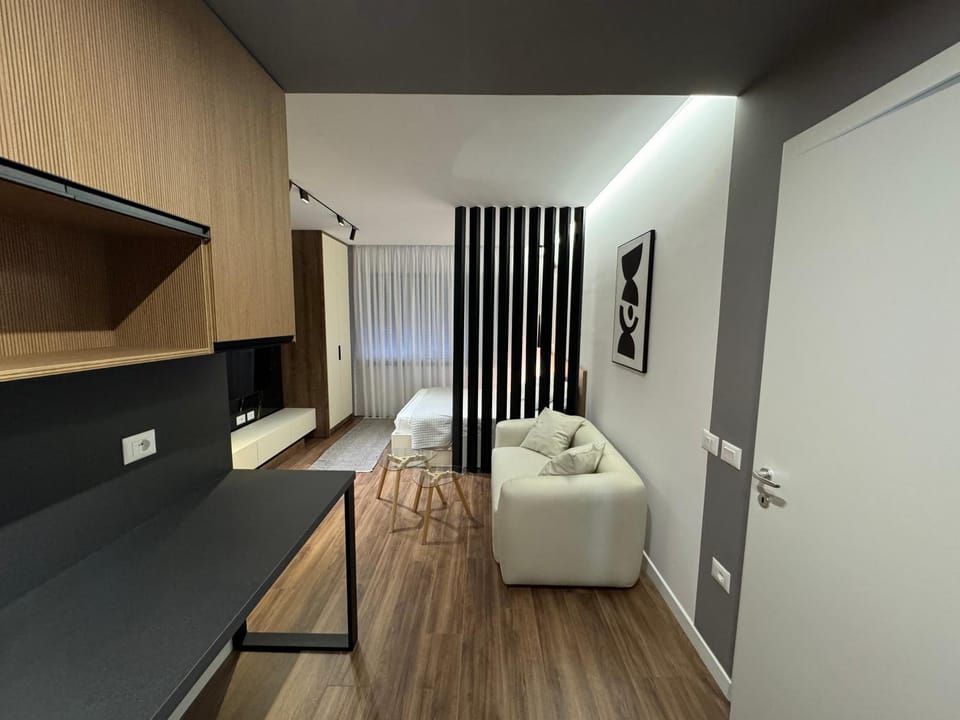 TV and multimedia, Living room, Seating area, wardrobe