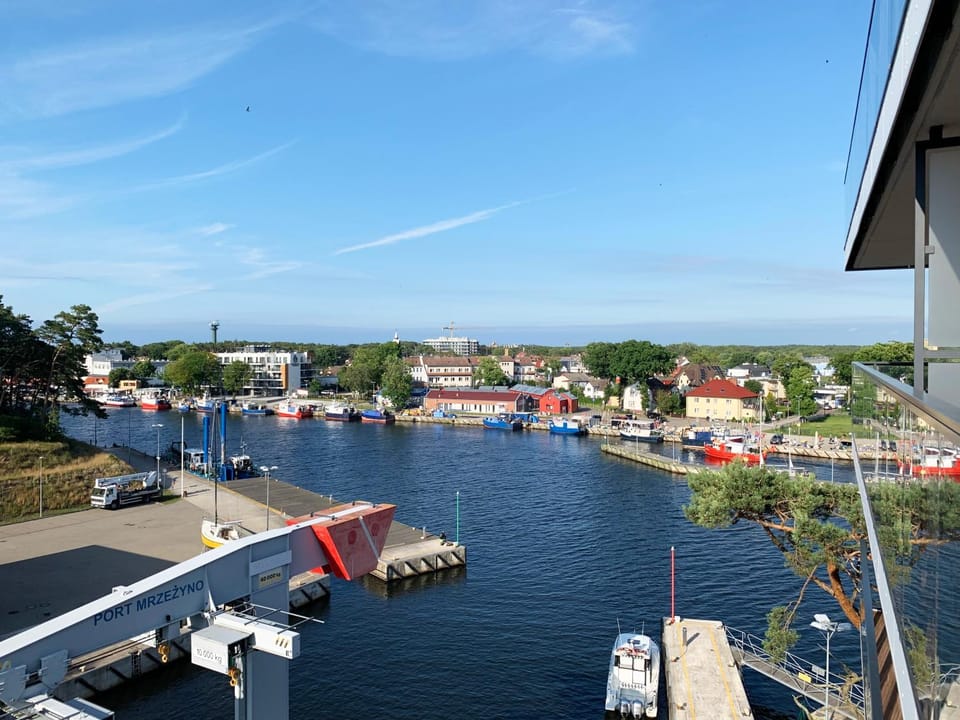 Landmark view, Landmark view