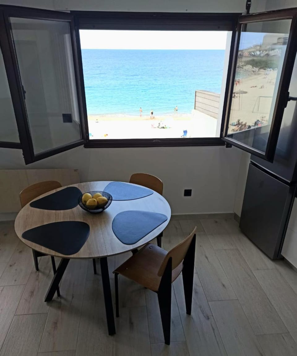 Maijo Burela Playa Apartment in Galicia