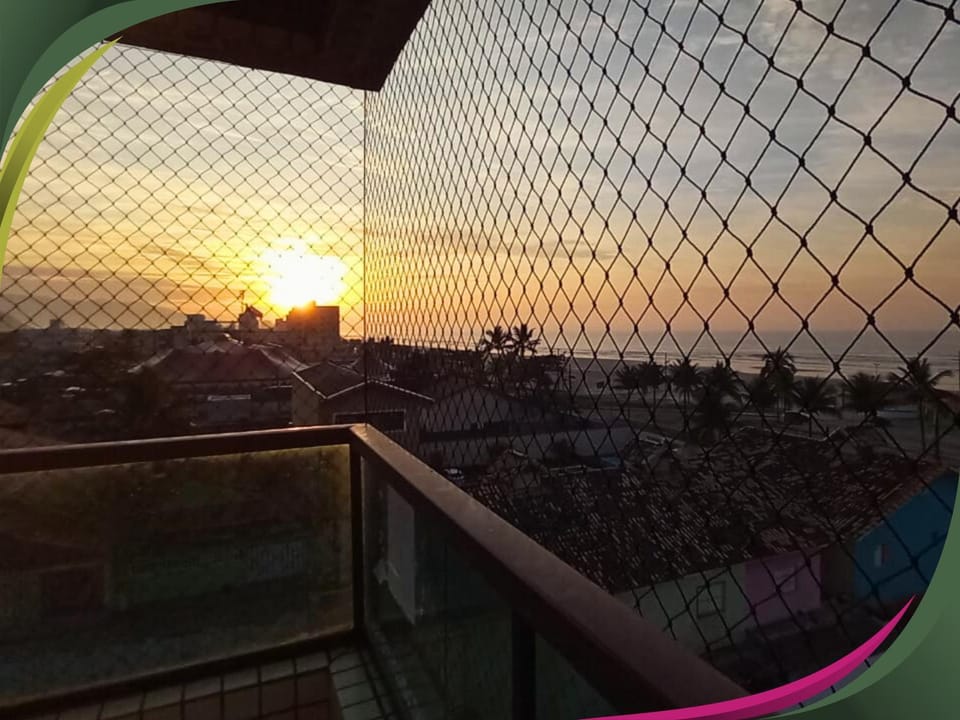 Property building, Day, Natural landscape, Sunrise
