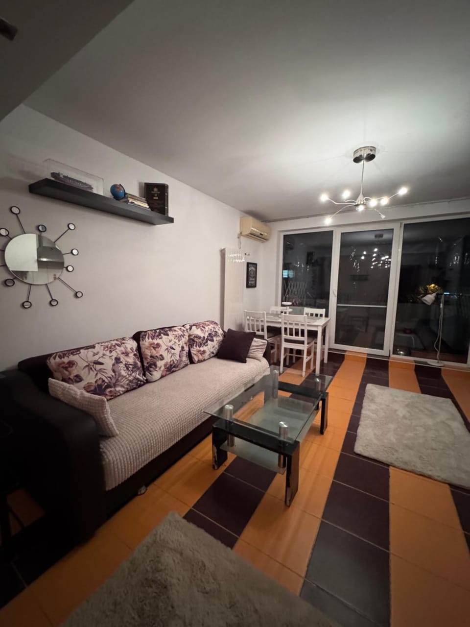 Living room, Seating area, Dining area