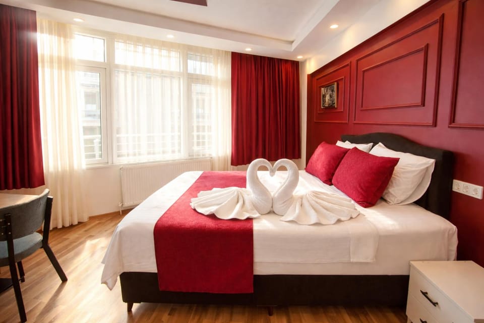 Bed, Living room