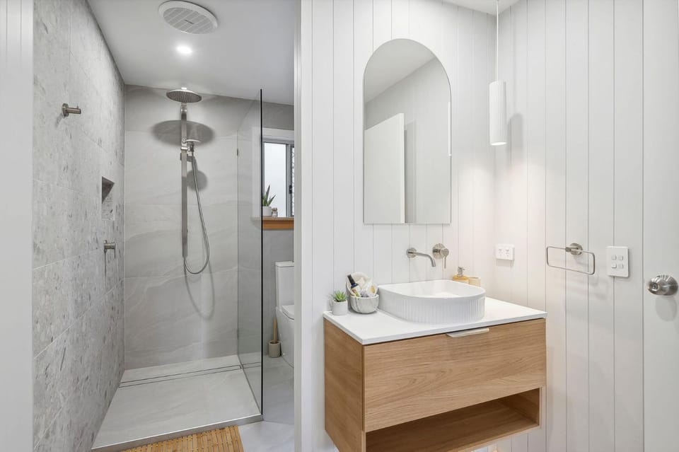 TreasureView Beach House Suite #9c ground floor studio Apartment in Coolum Beach
