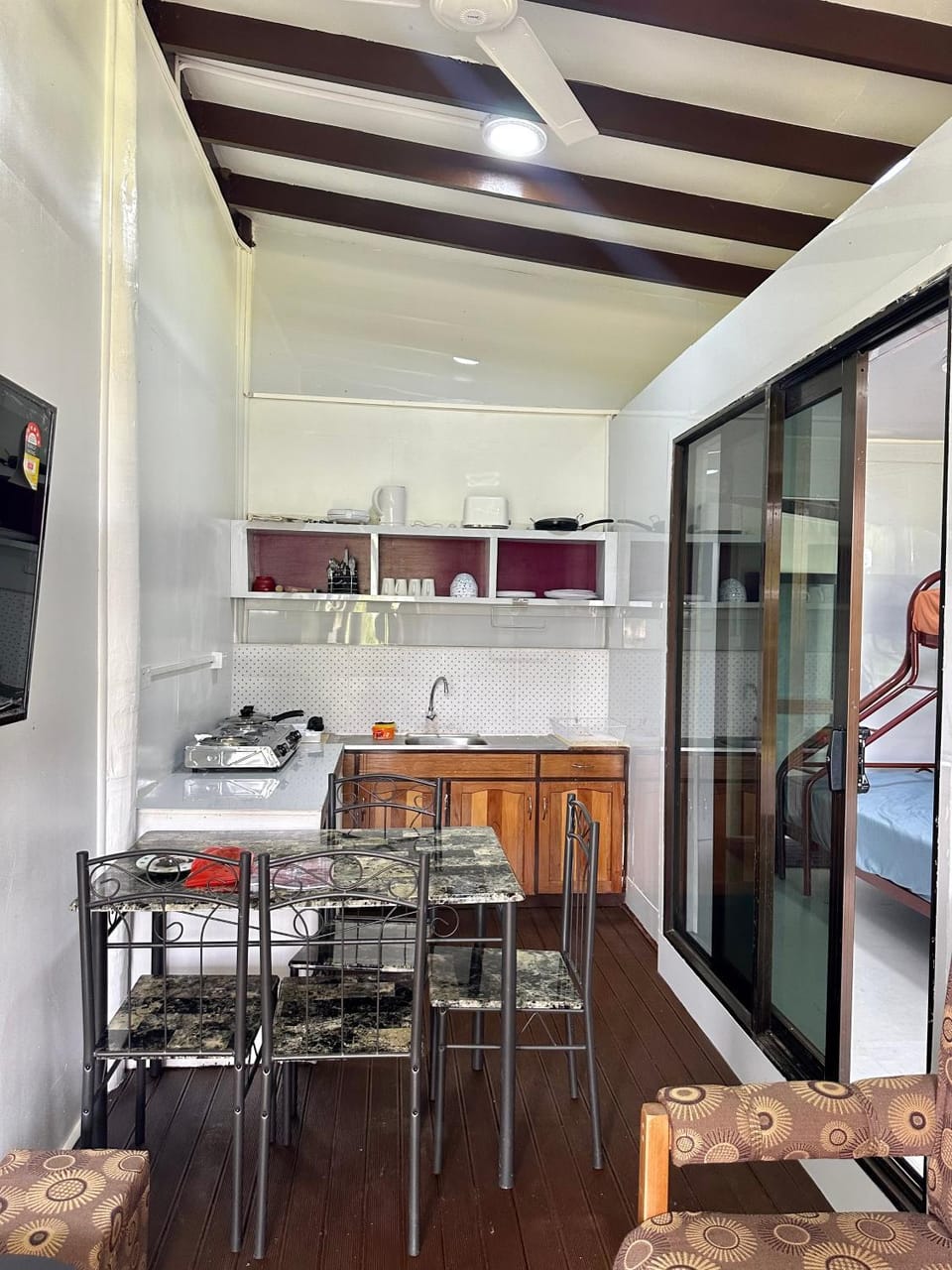 Stylish Farm Flat Jasmeeruls Bayt Tuvurara Savusavu Apartment in Fiji