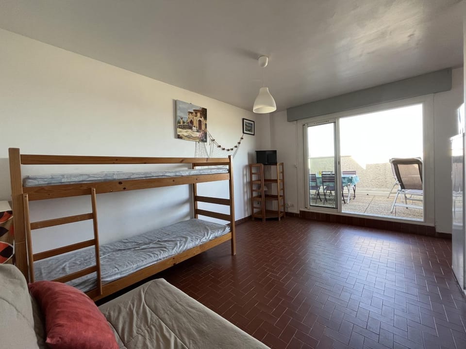 Studio agréable pour 4 pers. Terrasse mer, parking, animaux ok - FR-1-799-28 Apartment in Le Barcarès