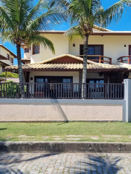 Property building, Patio, Balcony/Terrace