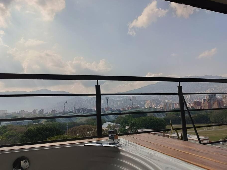 Penthouse Estadio Medellín Apartment in Medellin