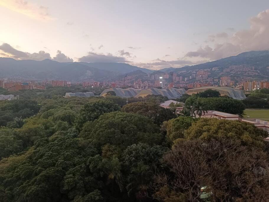 Penthouse Estadio Medellín Apartment in Medellin