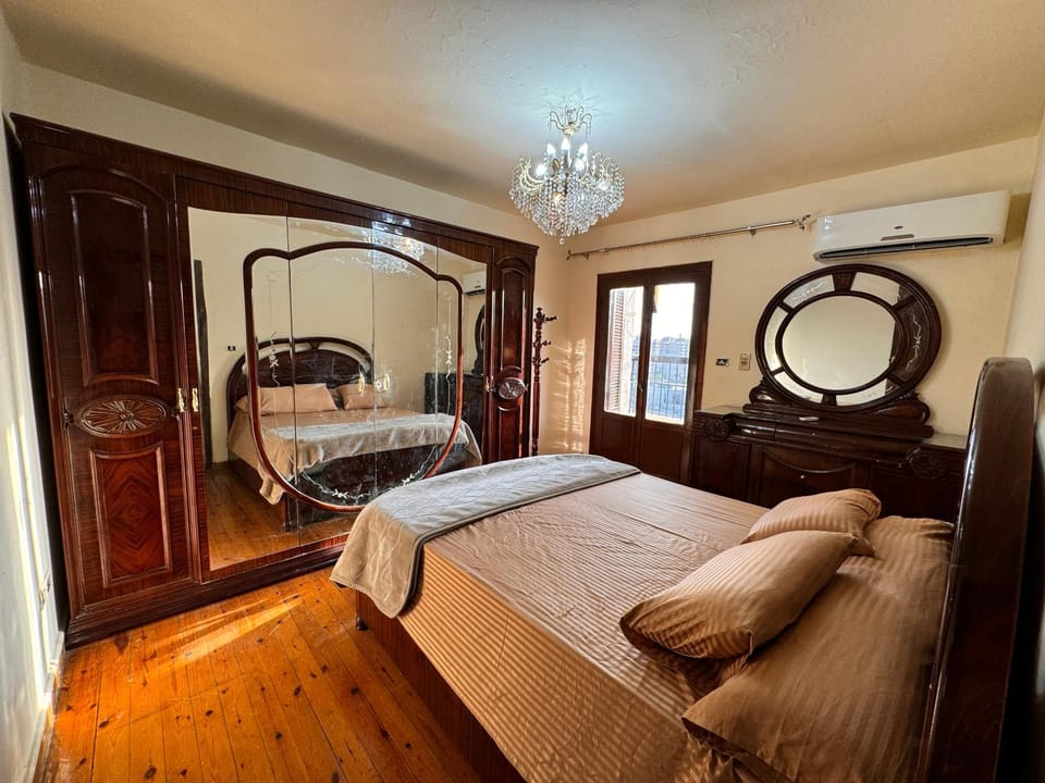 Bed, Photo of the whole room, Bedroom, wardrobe