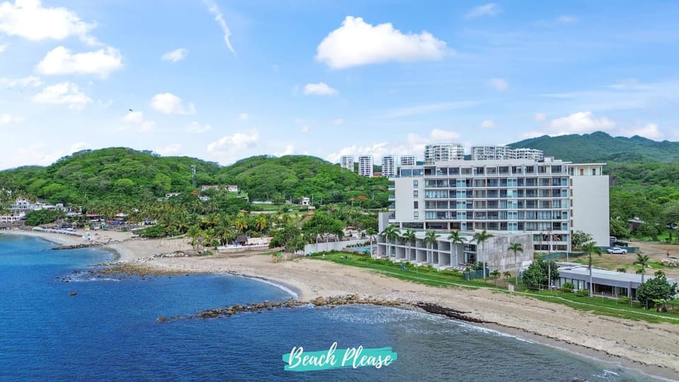 Bird's eye view, Beach