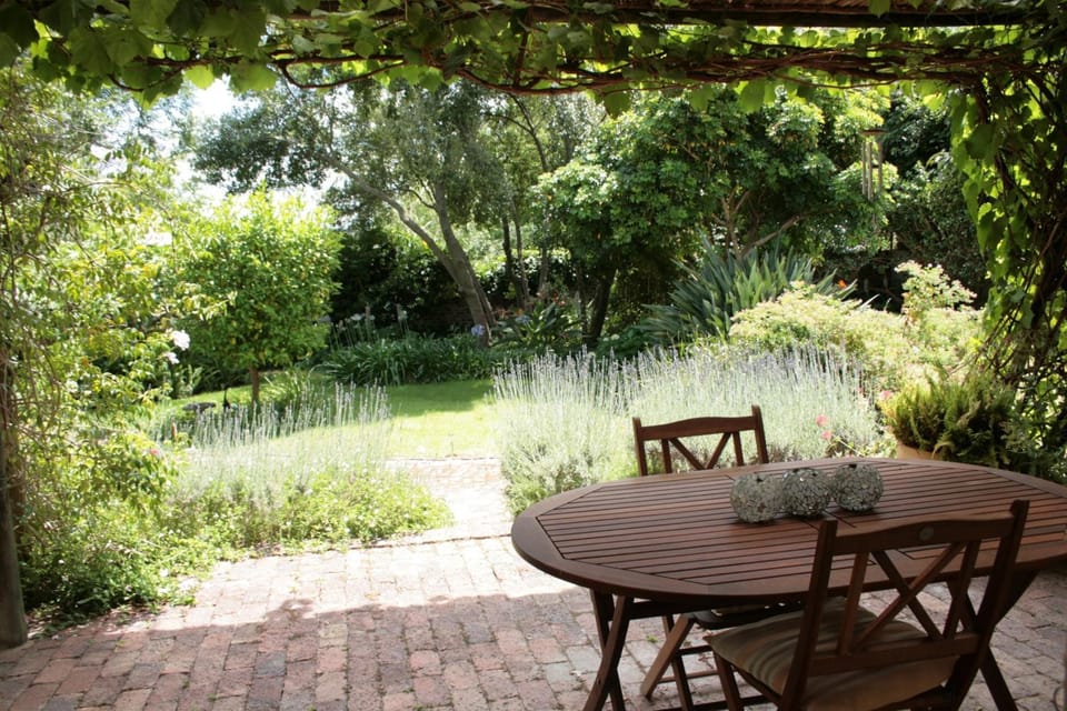 Patio, Garden