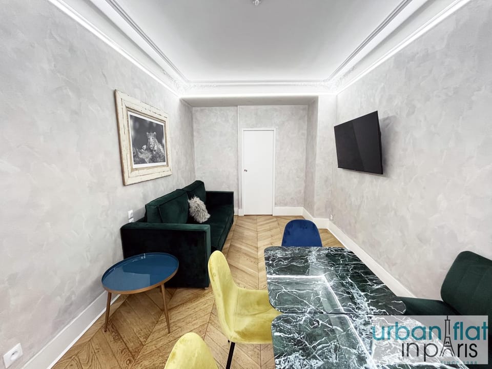 Urban Flat 180 - Charmant Appartement au coeur du Marais Apartment in Paris