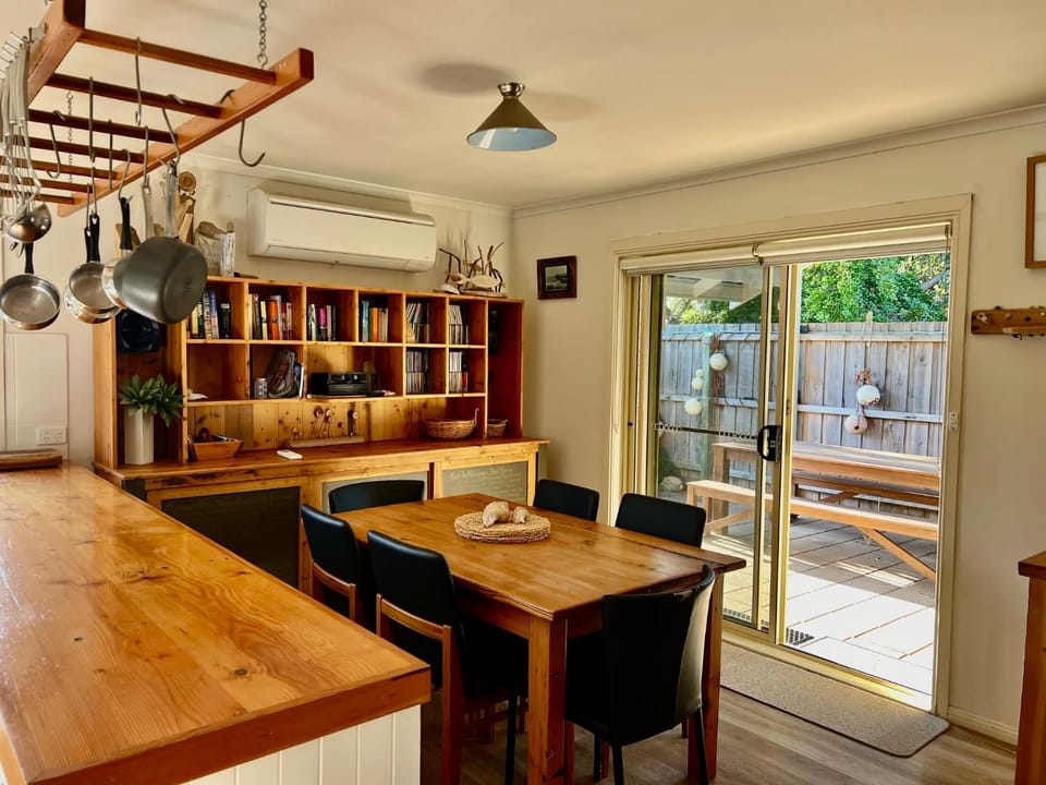 Lazy Sails Starboard - Pets welcome inside WiFi Villa in Robe
