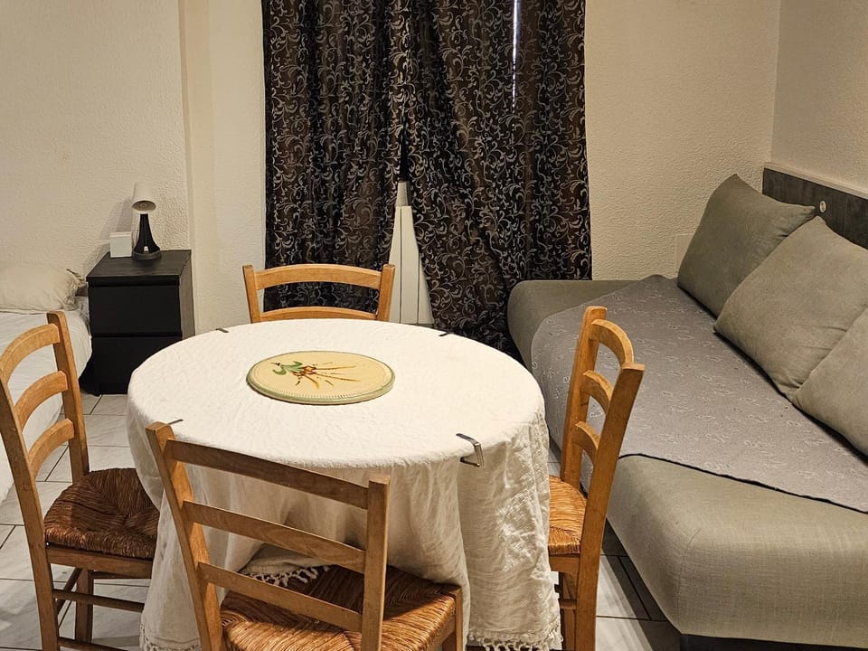 Studio tout confort Apartment in Occitanie