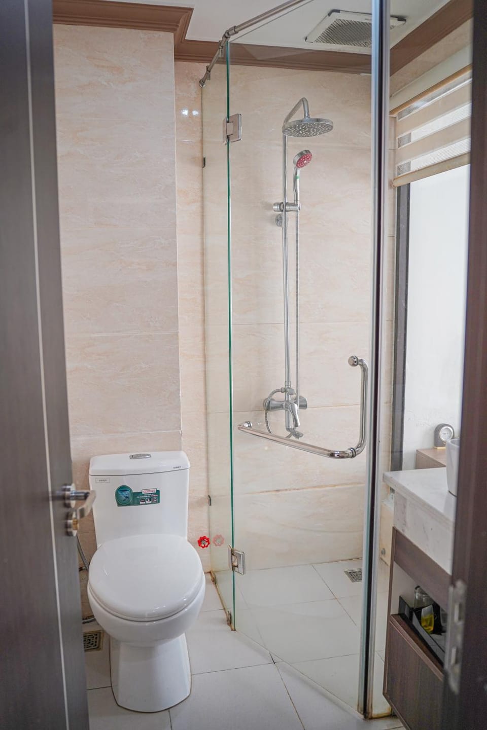 Bu Hotel Thành Phố Huế Hotel in Laos