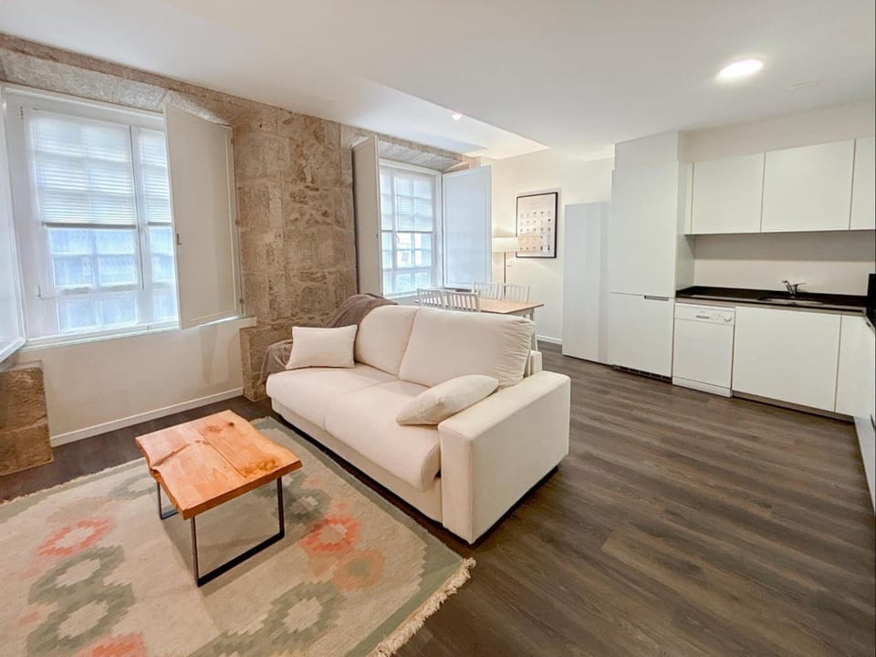 Kitchen or kitchenette, Living room