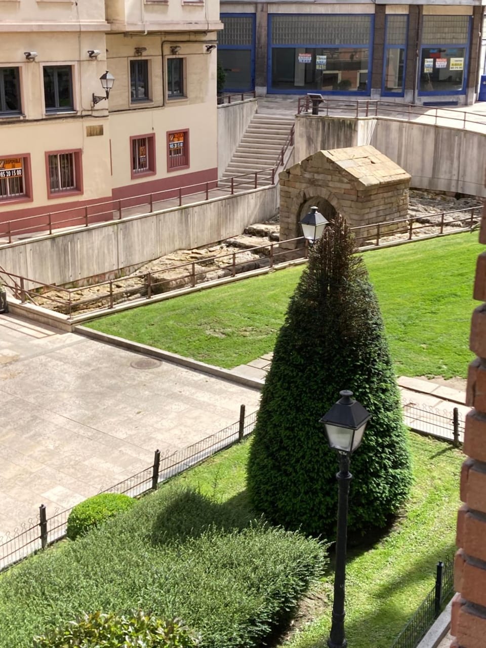 La Ventana de Foncalada Exterior Tranquilo Pleno Centro Parking Gratis Wifi Apartment in Oviedo