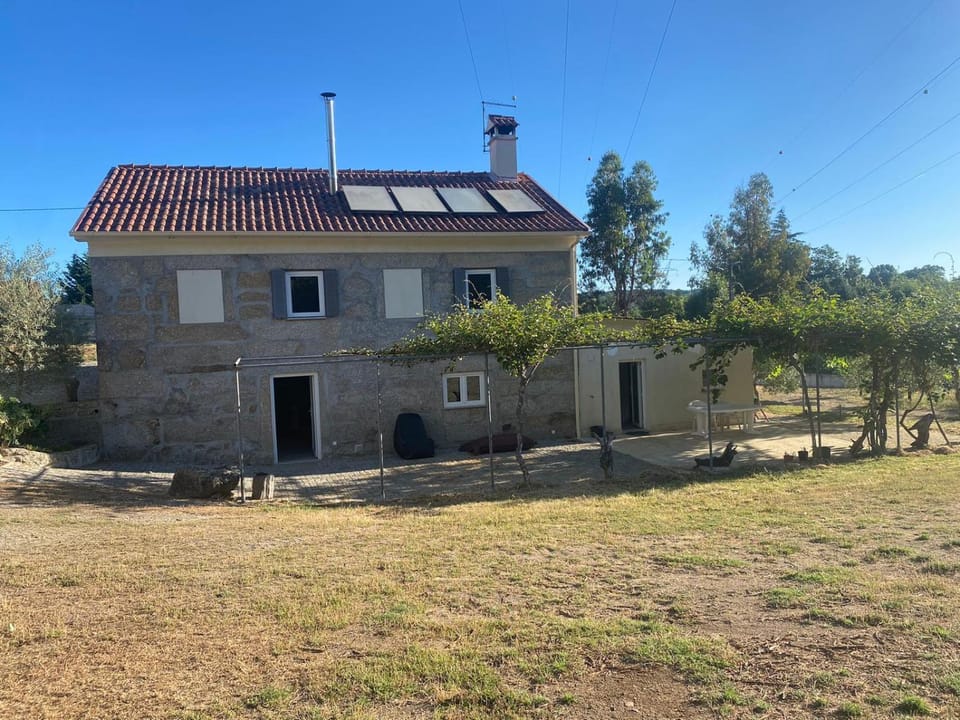 Vale Do Gavim, Moitas House in Portugal