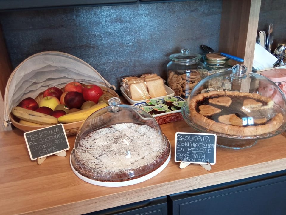 Breakfast, Buffet breakfast, Italian breakfast