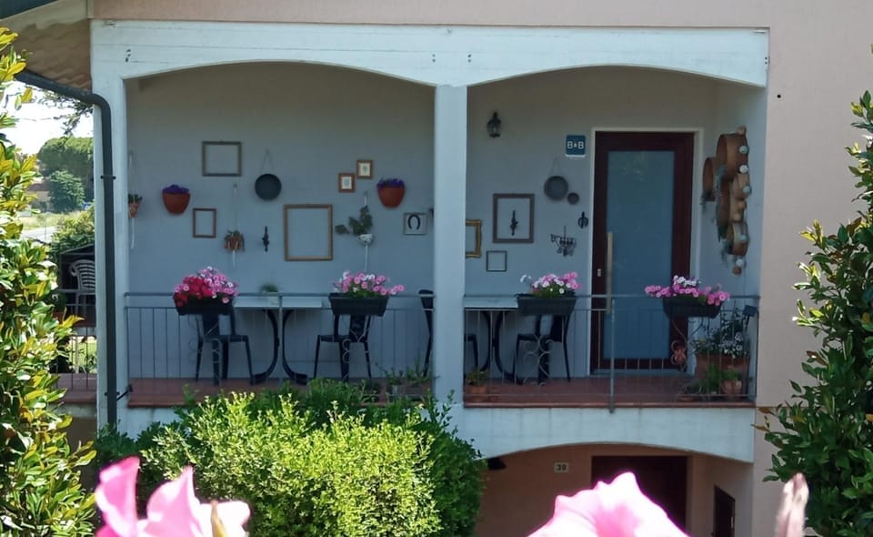 Property building, Day, Garden, View (from property/room), Balcony/Terrace, Garden view