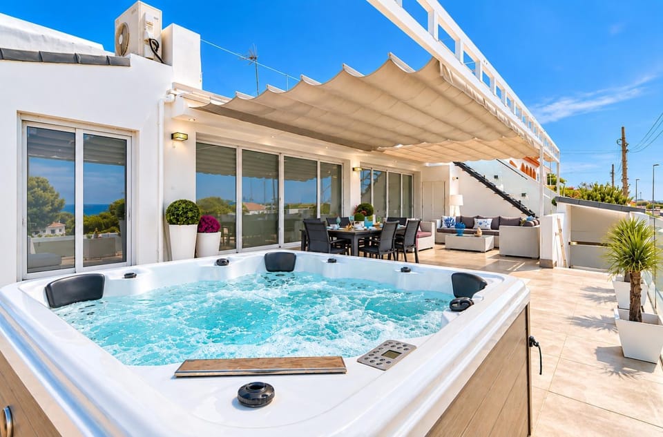 Hot Tub, View (from property/room)