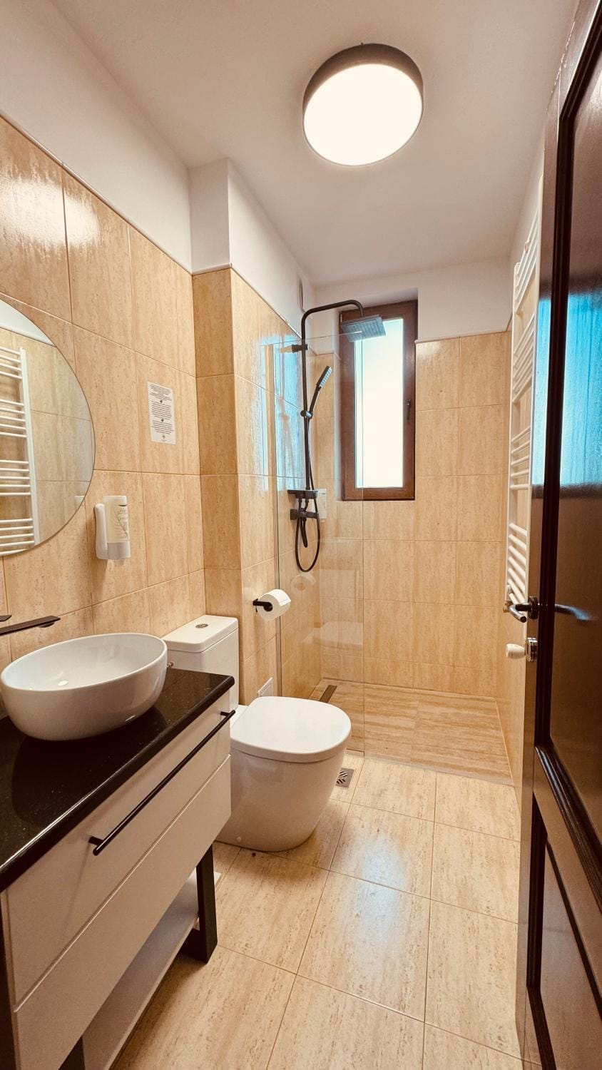 Toilet, Bathroom
