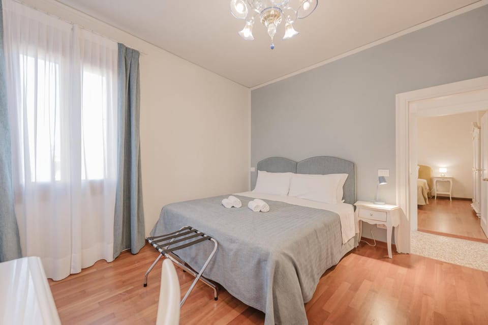Bed, Photo of the whole room, Bedroom, towels, wardrobe