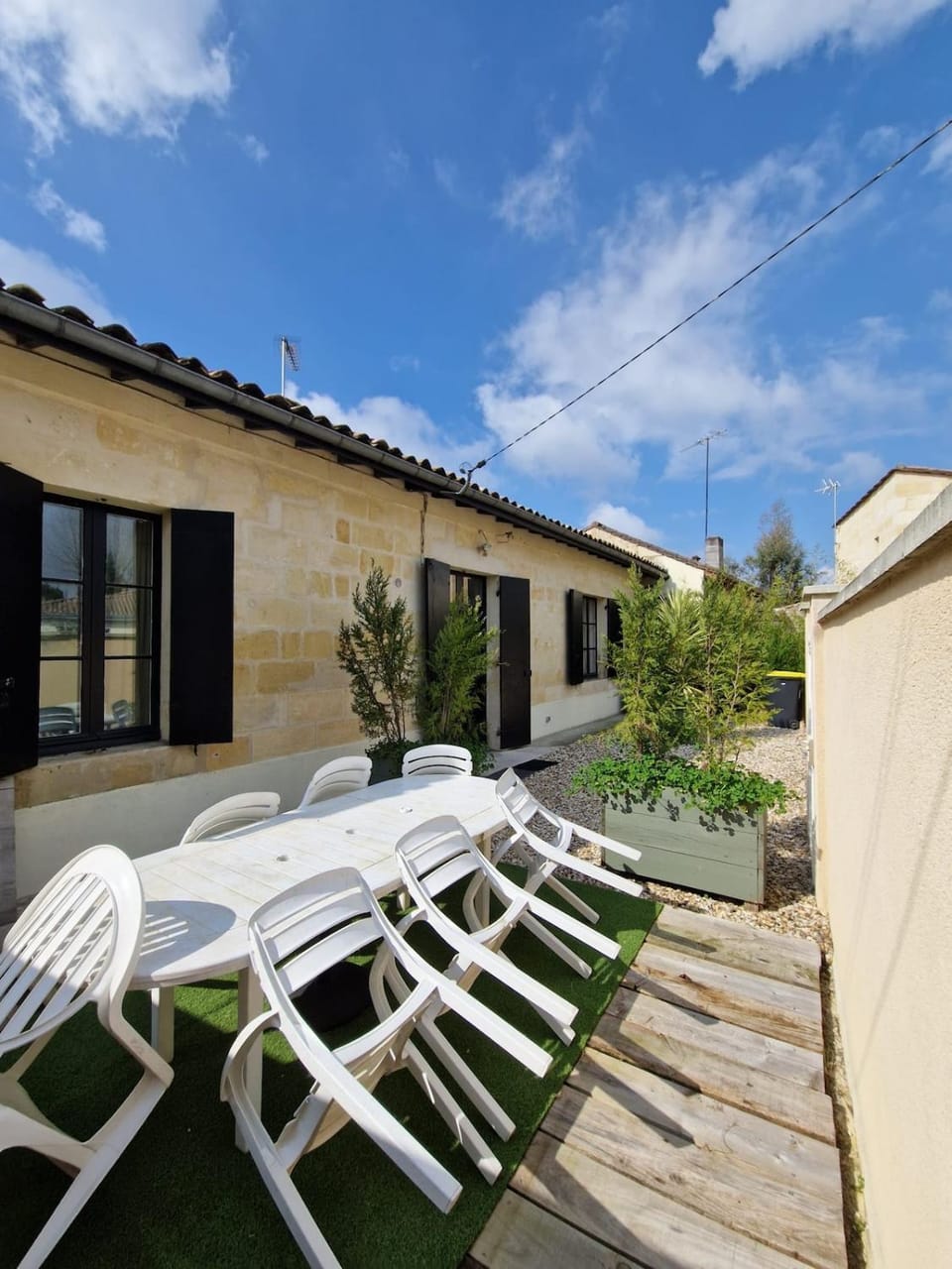 le Doumayne House in Nouvelle-Aquitaine
