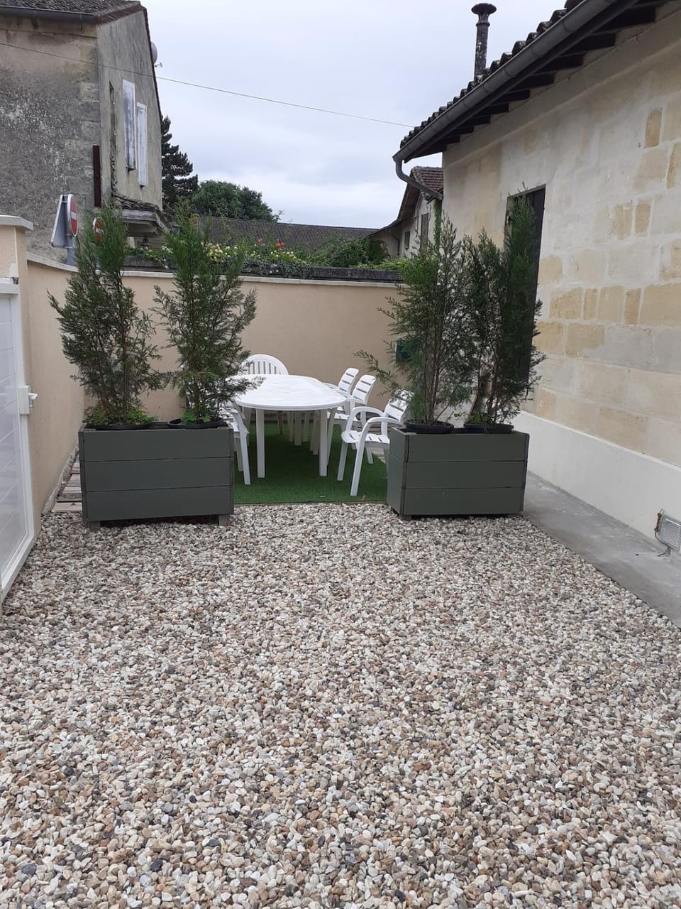 le Doumayne House in Nouvelle-Aquitaine
