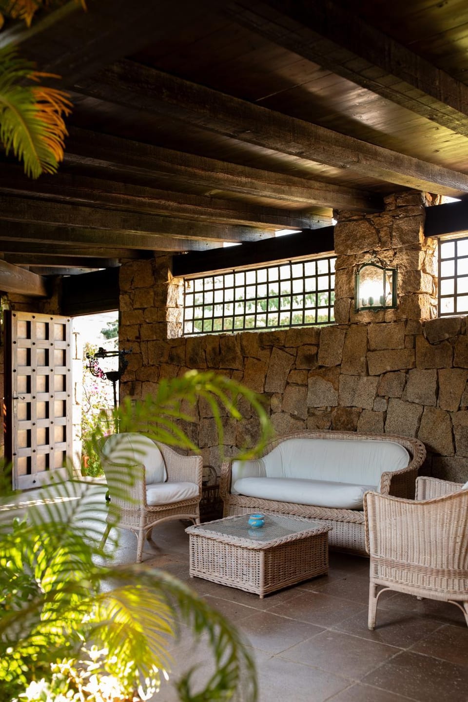 Patio, Day, Living room, Seating area, sunbed