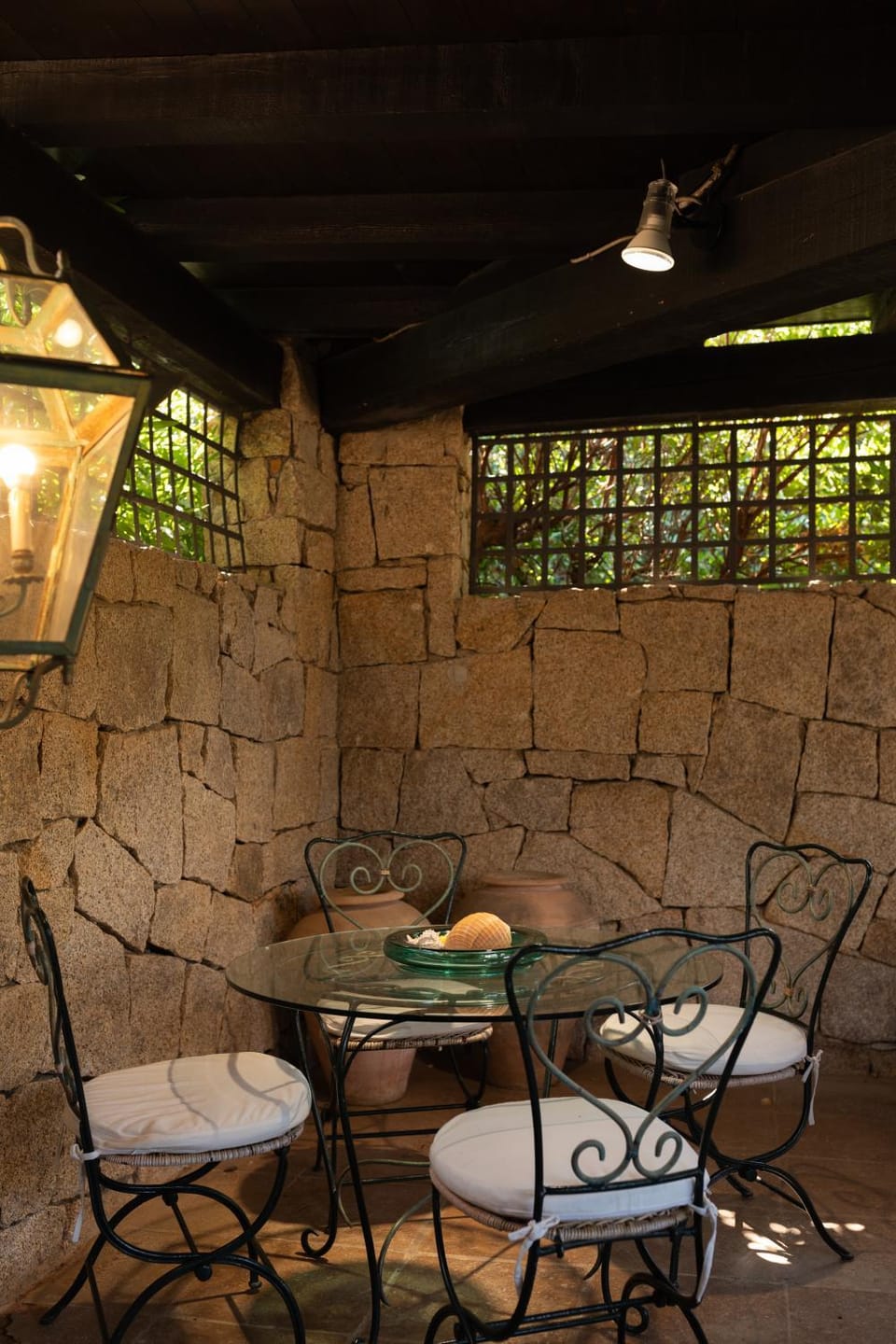 Patio, Living room, Seating area, Dining area